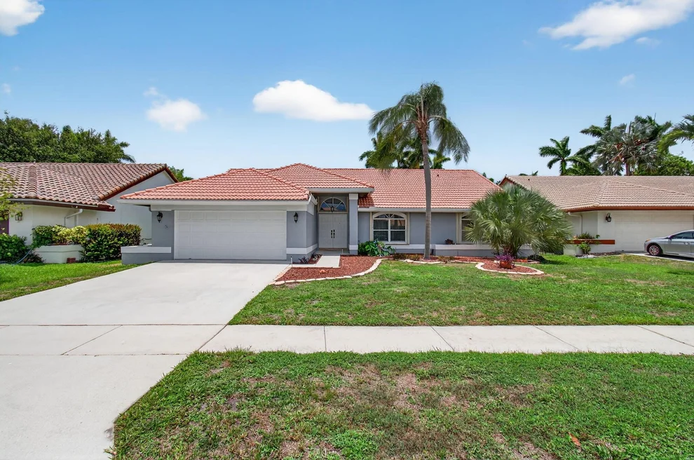 Unit for sale at 6856 Blue Bay Circle, Lake Worth, FL 33467