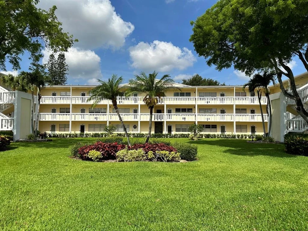 Unit for sale at 245 Dorset F, Boca Raton, FL 33434