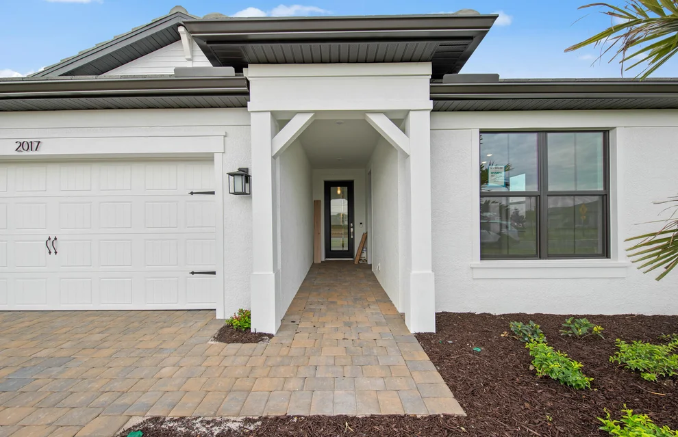 Unit for sale at 2034 Terreno Boulevard, Naples, FL 34120