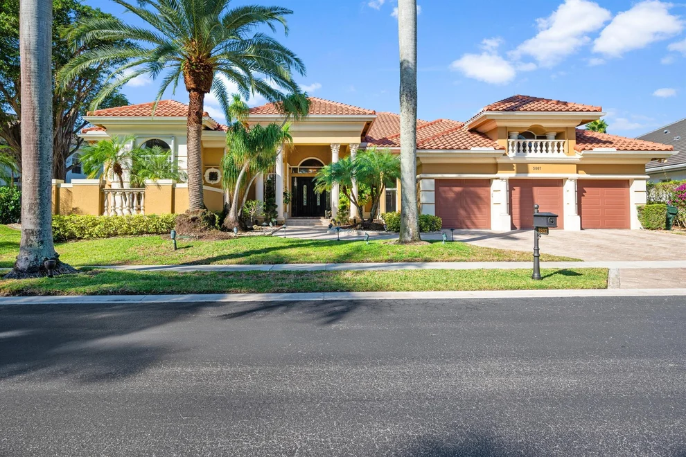 Unit for sale at 3807 Coventry Lane, Boca Raton, FL 33496