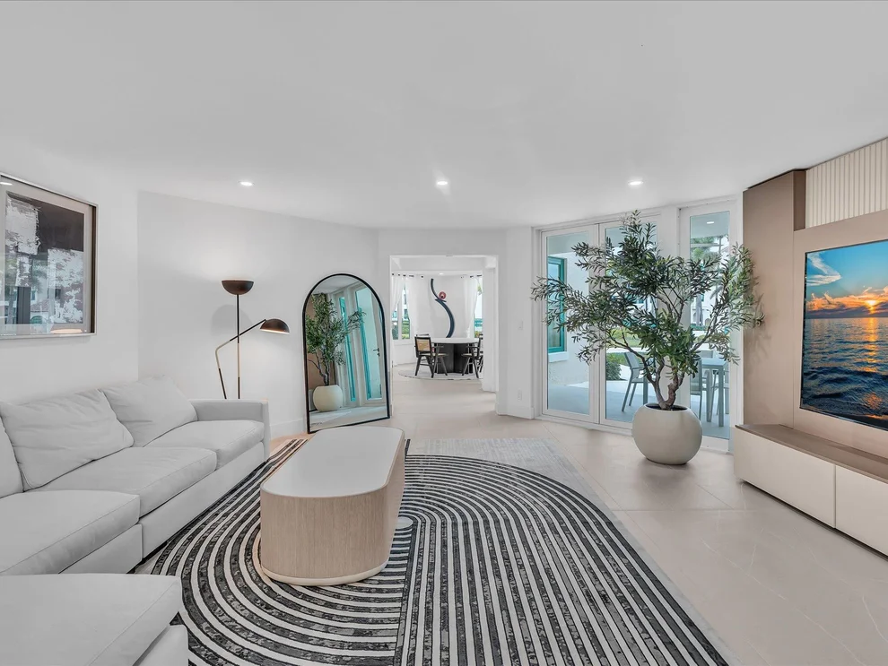 Unit for sale at 120 SE 5th Avenue, Boca Raton, FL 33432