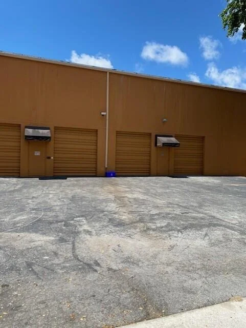 Unit for sale at 81 N Deerfield Avenue, Deerfield Beach, FL 33441