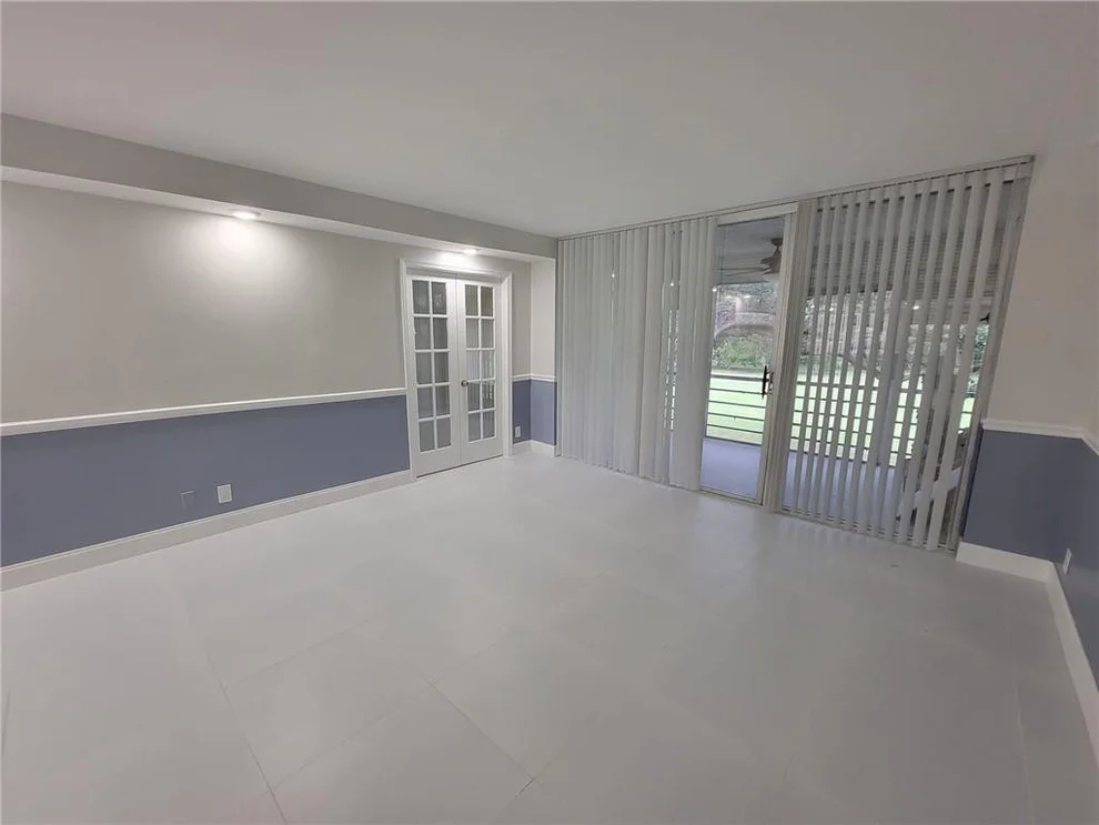 Unit for sale at 800 E CYPRESS Lane, Pompano Beach, FL 33069
