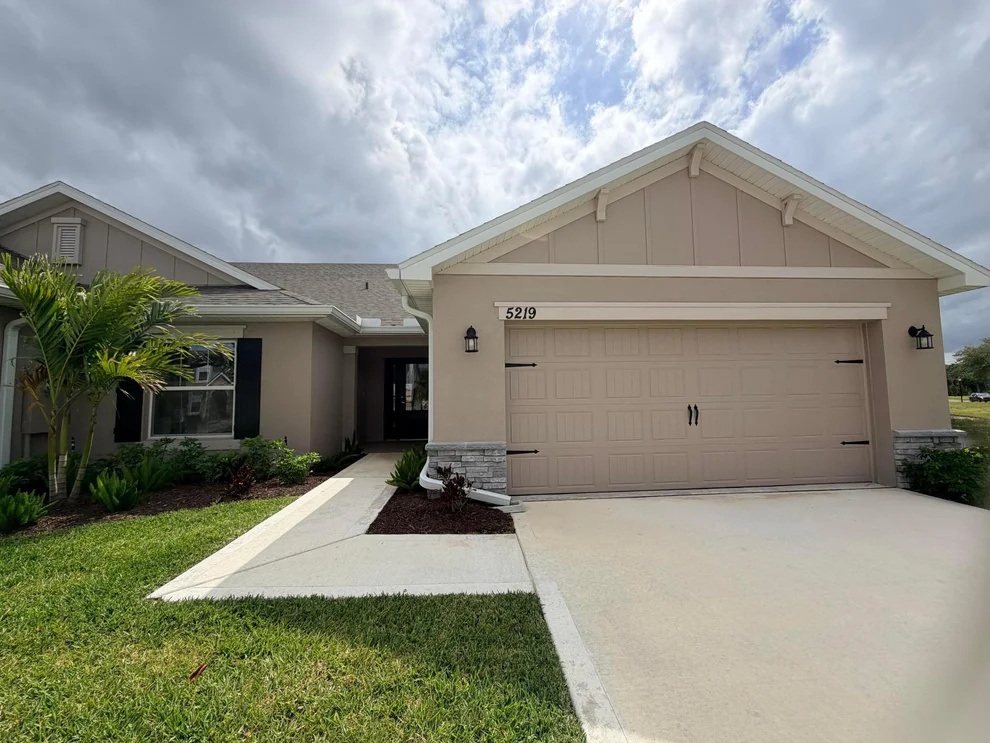 Unit for sale at 8642 Giovanni Avenue, Fort Pierce, FL 34951