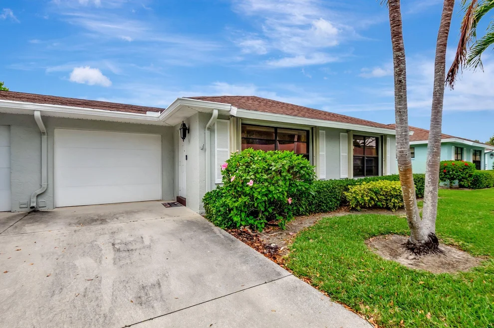 Unit for sale at 9765 Pecan Tree Drive, Boynton Beach, FL 33436