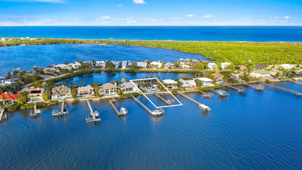 Unit for sale at 4230 NE Joes Point Road, Stuart, FL 34996