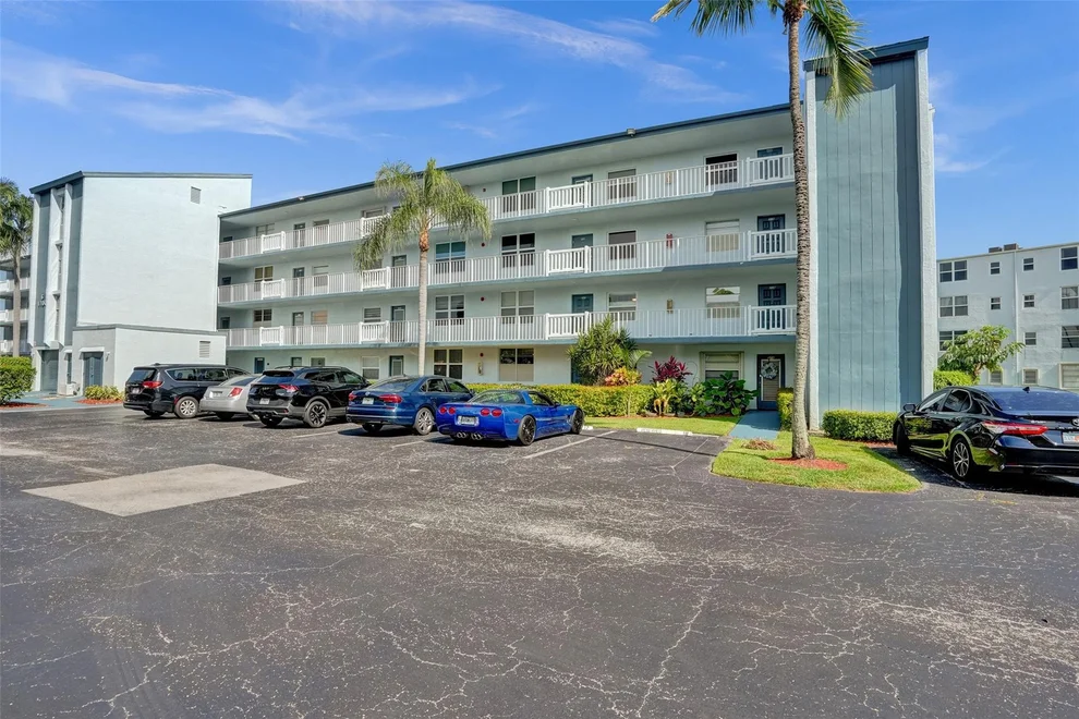 Unit for sale at 1700 NW 80th Avenue, Margate, FL 33063
