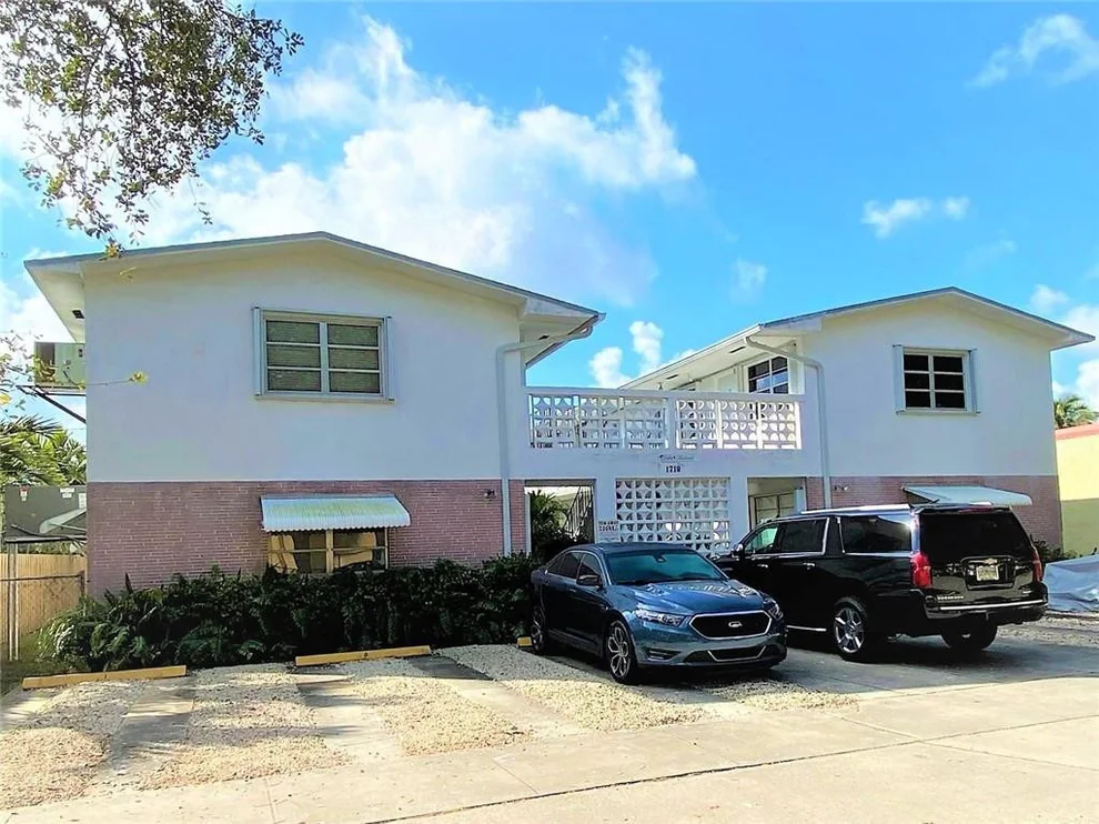 Unit for sale at 1710 Madison Street, Hollywood, FL 33020