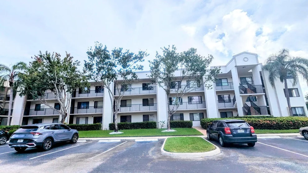 Unit for sale at 10664 W Clairmont Circle, Tamarac, FL 33321