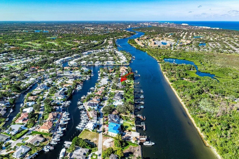 Unit for sale at 14240 Paradise Point Road, Palm Beach Gardens, FL 33410