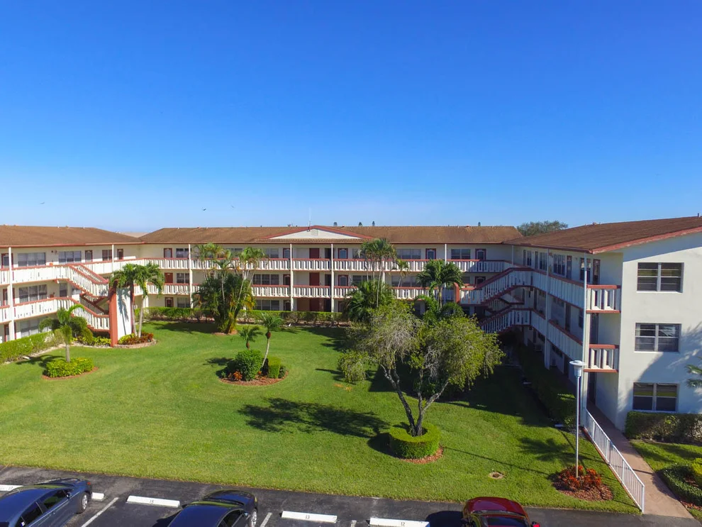Unit for sale at 219 Brighton F, Boca Raton, FL 33434