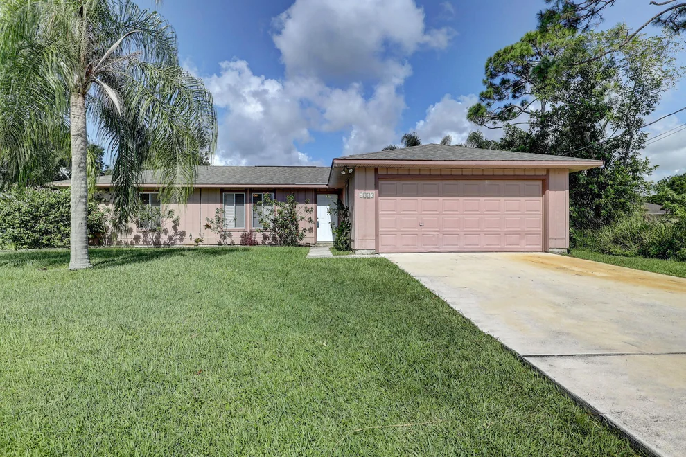 Unit for sale at 6015 Spruce Drive, Fort Pierce, FL 34982