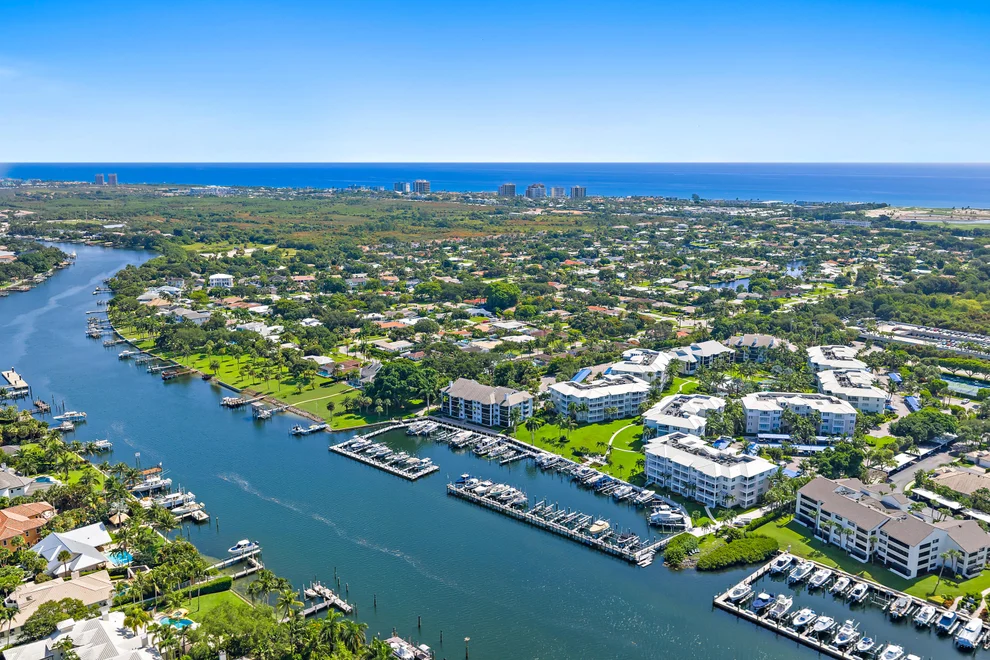 Unit for sale at 542 Bay Colony Drive N, Juno Beach, FL 33408