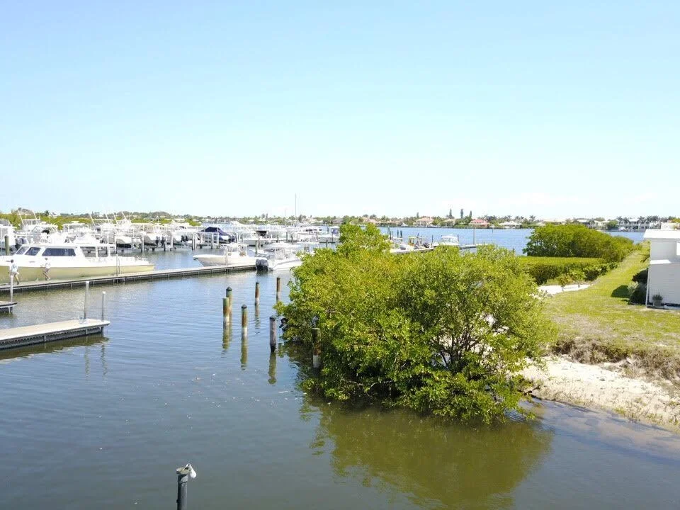 Unit for sale at 10 N Loafing Street E, Hypoluxo, FL 33462
