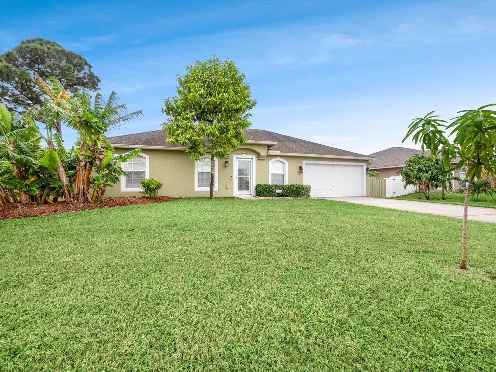 Unit for sale at 209 SW Tulip Boulevard, Port St Lucie, FL 34953