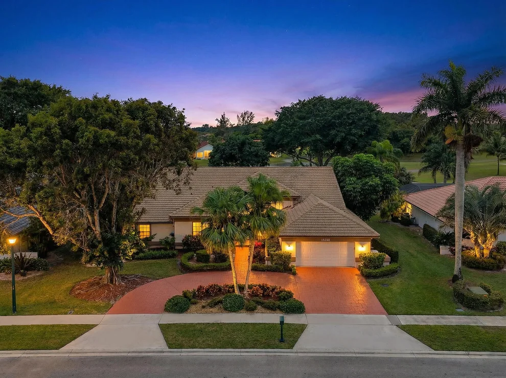 Unit for sale at 11229 Boca Woods Lane, Boca Raton, FL 33428