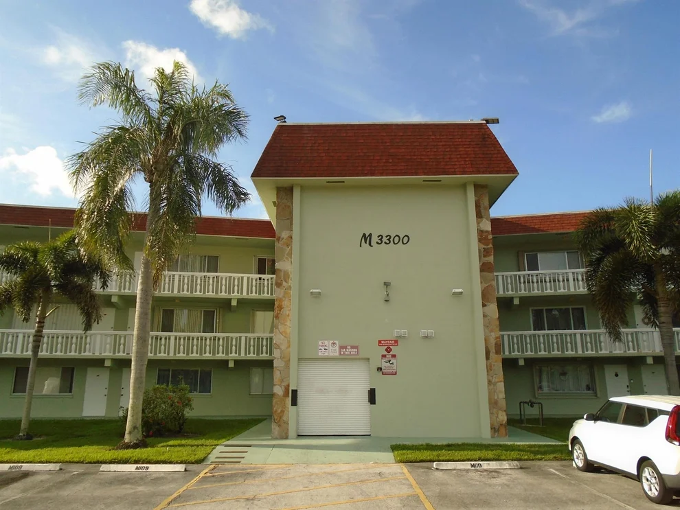 Unit for sale at 3300 Springdale Boulevard, Palm Springs, FL 33461