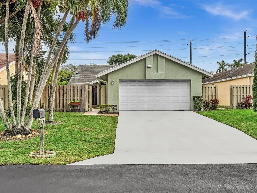 Unit for sale at 1045 NW 18th Avenue, Delray Beach, FL 33445