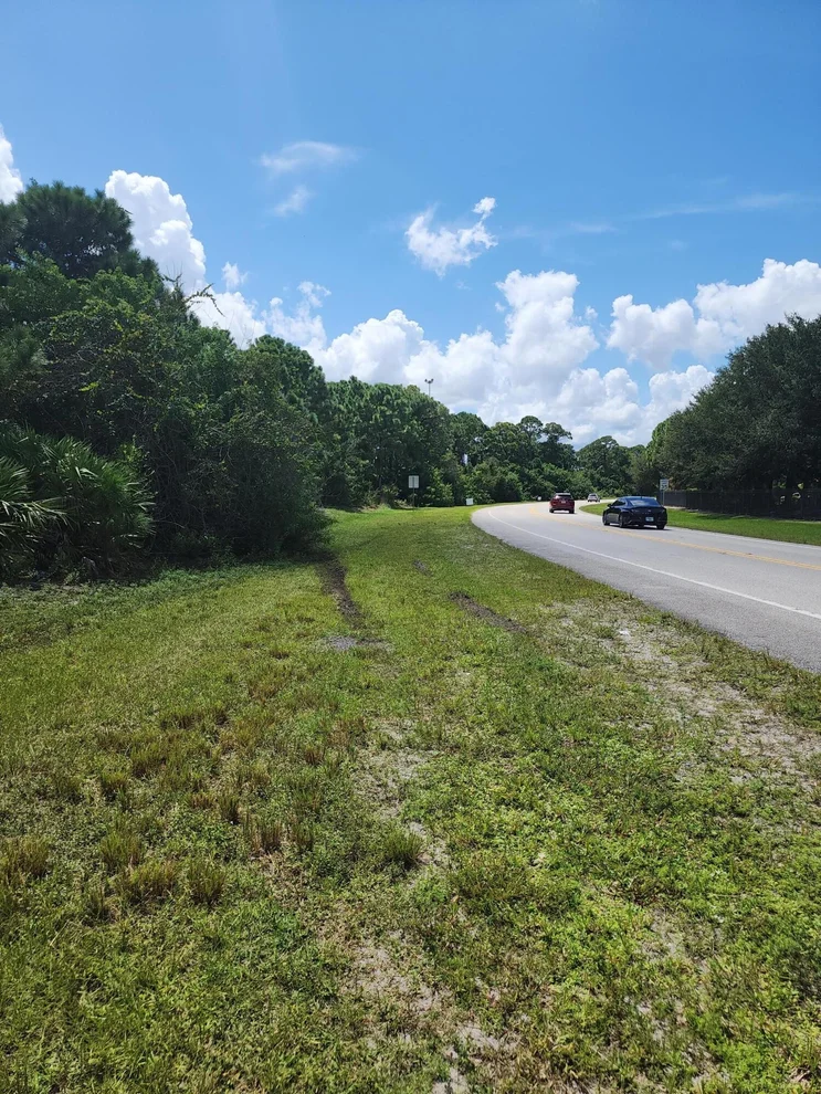 Unit for sale at 10 Mulligan Circle, Port St Lucie, FL 34986