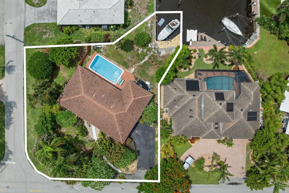 Unit for sale at 1250 SE 10th Street, Deerfield Beach, FL 33441