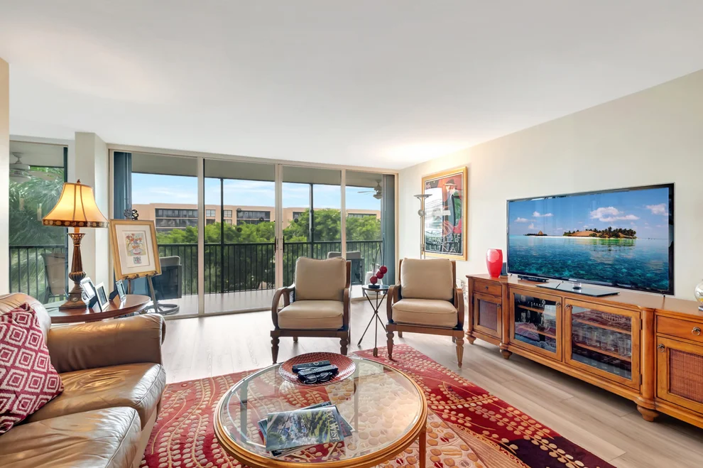 Unit for sale at 20100 Boca West Drive, Boca Raton, FL 33434