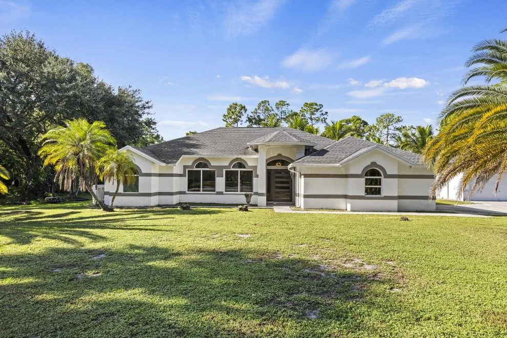 Unit for sale at 16702 87th Lane N, Loxahatchee, FL 33470