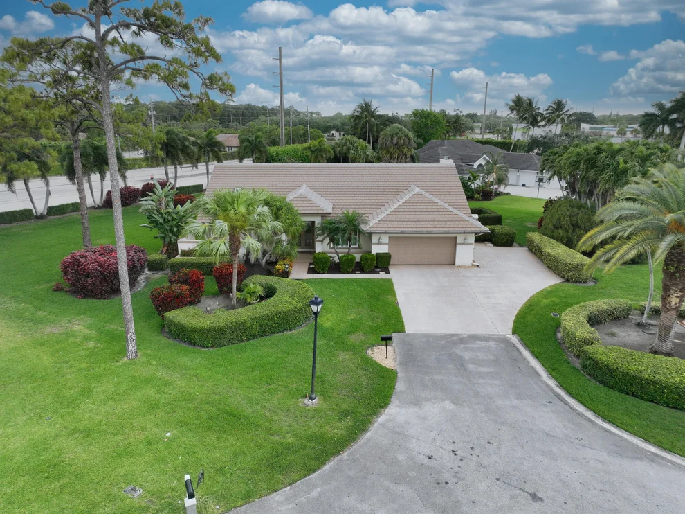 Unit for sale at 109 Westwood Court, Atlantis, FL 33462