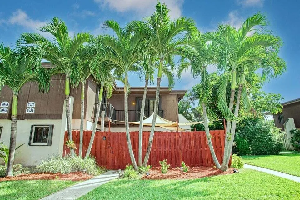 Unit for sale at 2934 Kirk Road, Lake Worth, FL 33461