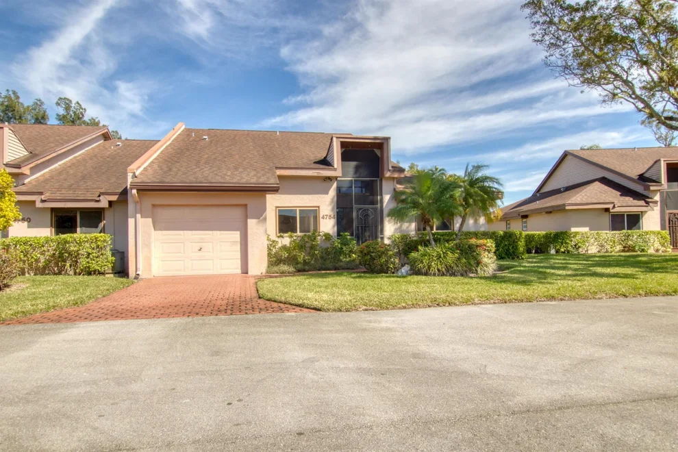 Unit for sale at 4754 Fountains Drive S, Lake Worth, FL 33467