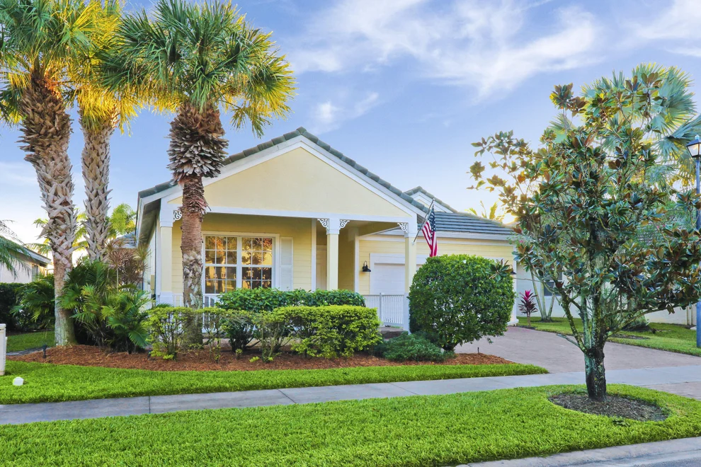 Unit for sale at 195 NW Willow Grove Avenue, Port St Lucie, FL 34986