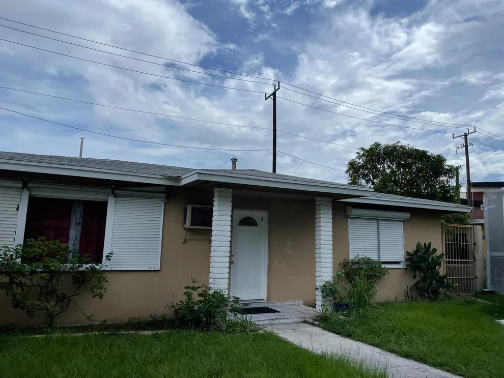 Unit for sale at 935 NE 164 Street, North Miami Beach, FL 33162