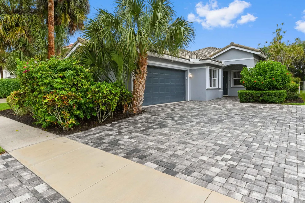 Unit for sale at 11165 Harbour Springs Circle, Boca Raton, FL 33428