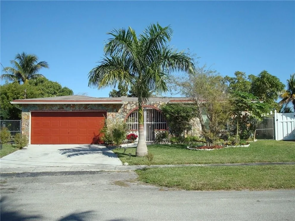 Unit for sale at 8601 NW 21st Street, Sunrise, FL 33322