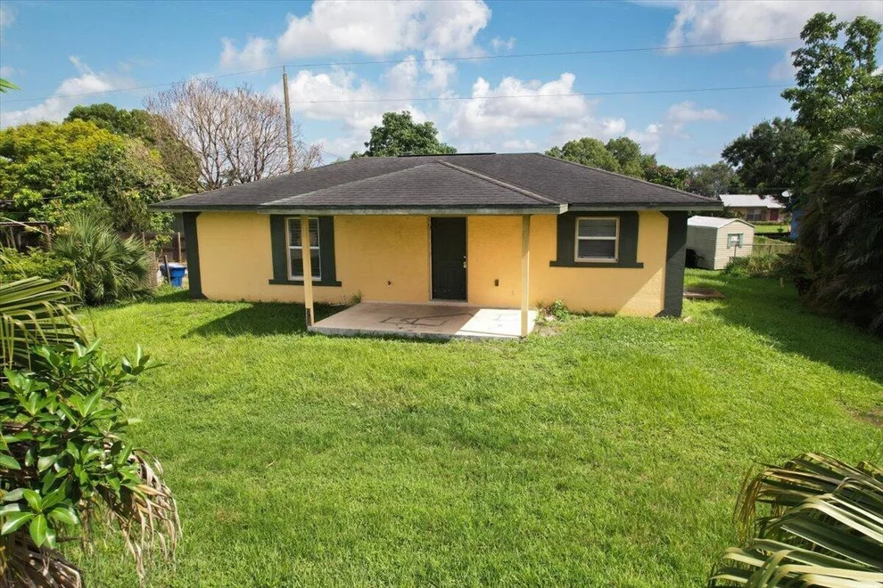 Unit for sale at 719 Carolina Avenue, Clewiston, FL 33440