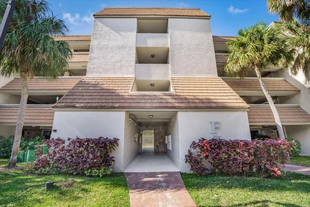 Unit for sale at 511 Ives Dairy Road, Miami, FL 33179