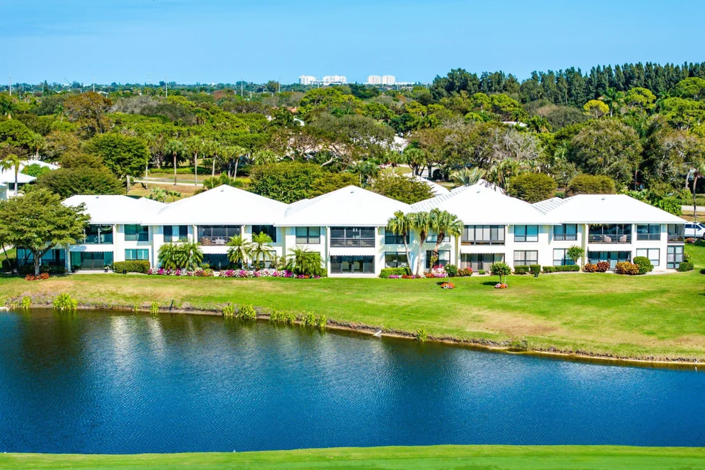 Unit for sale at 3611 Quail Ridge Drive S, Boynton Beach, FL 33436