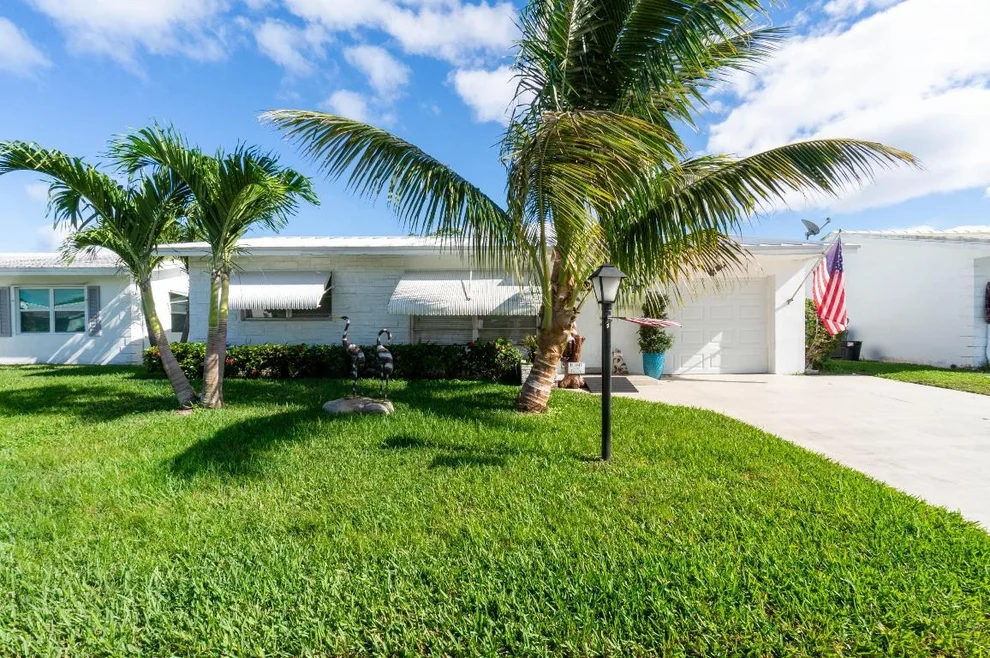 Unit for sale at 124 SW 14th Street, Boynton Beach, FL 33426