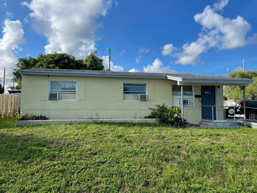 Unit for sale at 1161 W 2nd Street, Riviera Beach, FL 33404