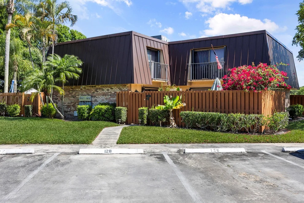 Unit for sale at 6417 SE Windsong Lane, Stuart, FL 34997
