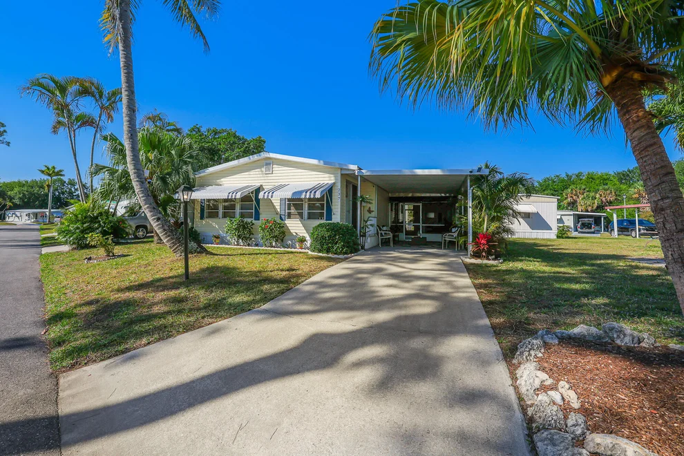 Unit for sale at 12375 S Military Trail, Boynton Beach, FL 33436