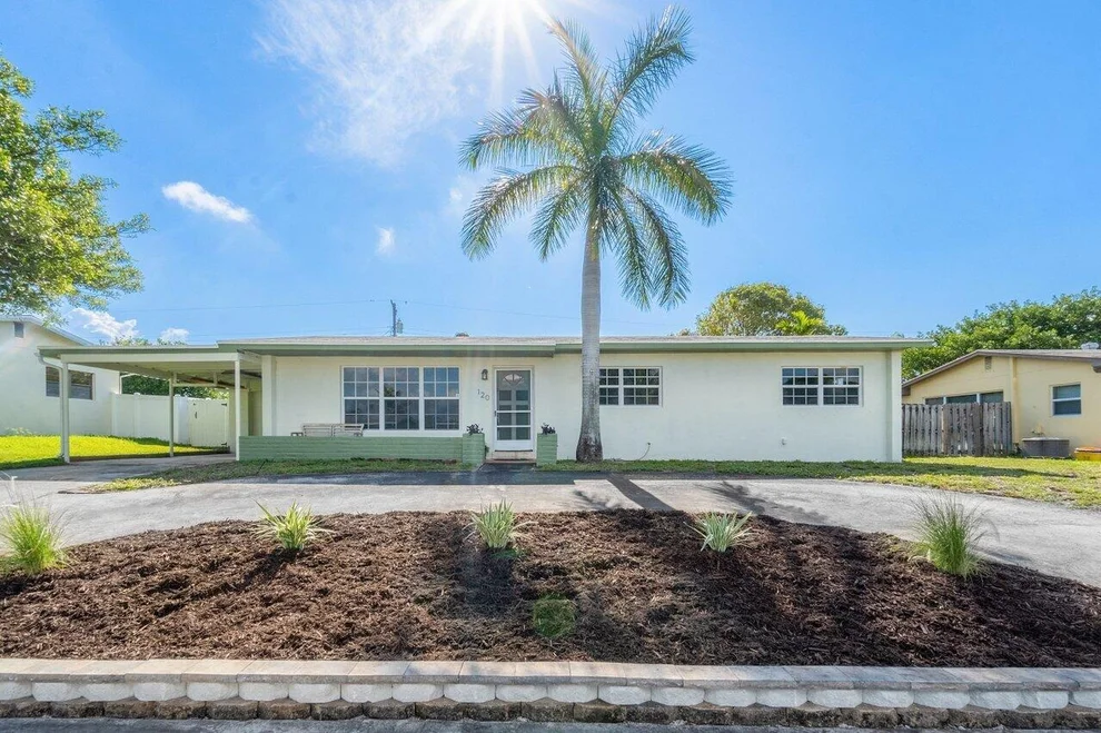 Unit for sale at 120 S 11th Street, Lantana, FL 33462