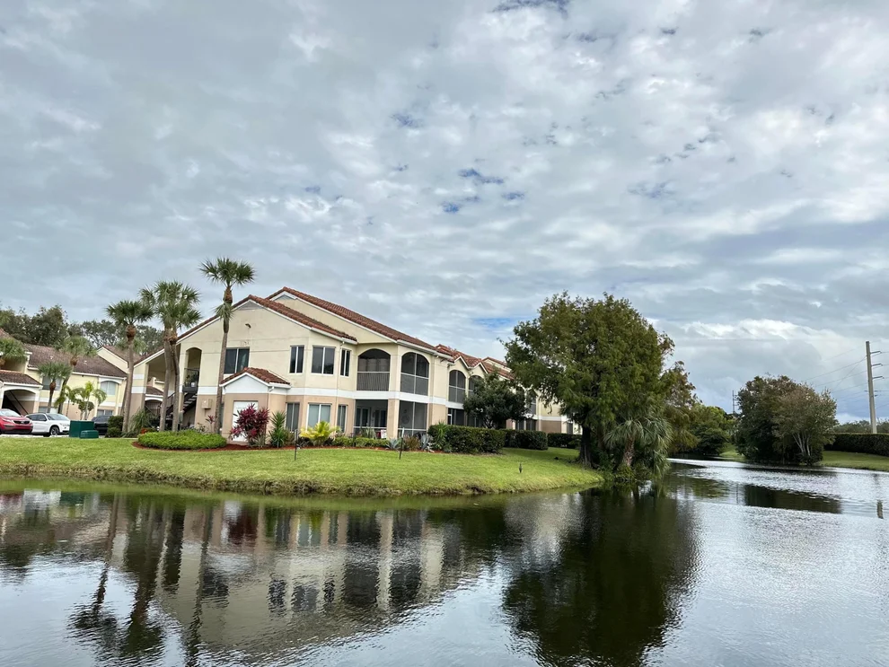 Unit for sale at 815 W Boynton Beach Boulevard, Boynton Beach, FL 33426