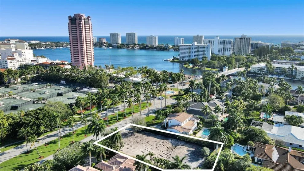 Unit for sale at 428 E Camino Real, Boca Raton, FL 33432