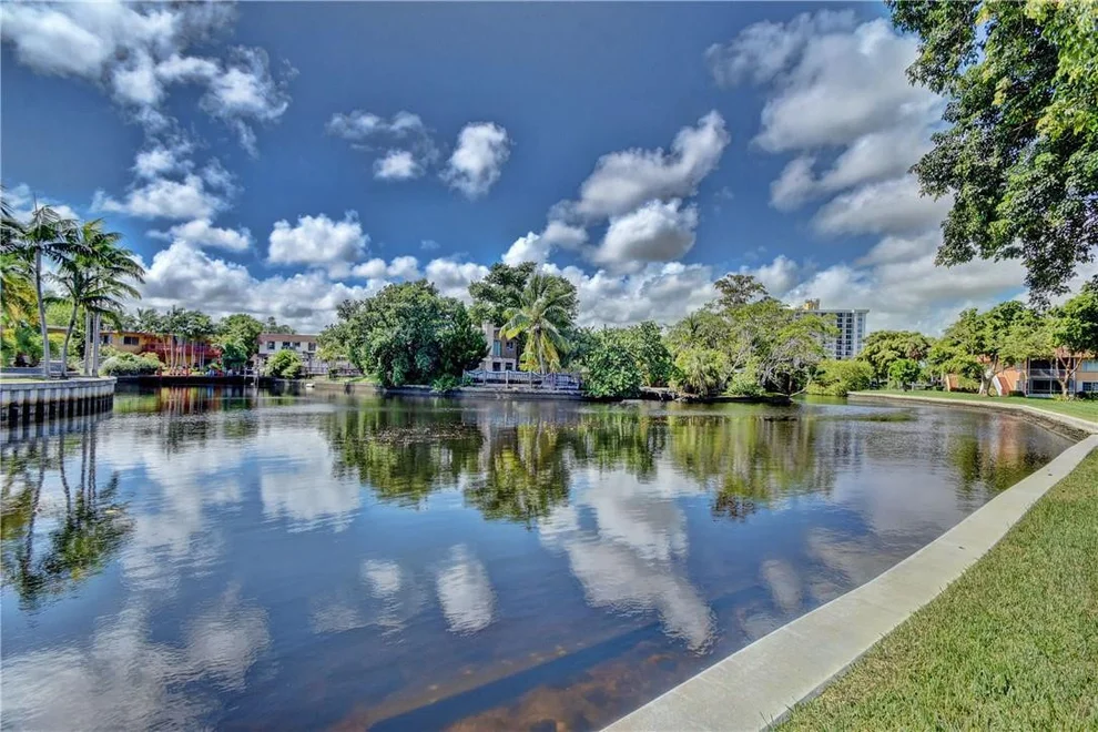 Unit for sale at 300 NE 19th Court, Wilton Manors, FL 33305