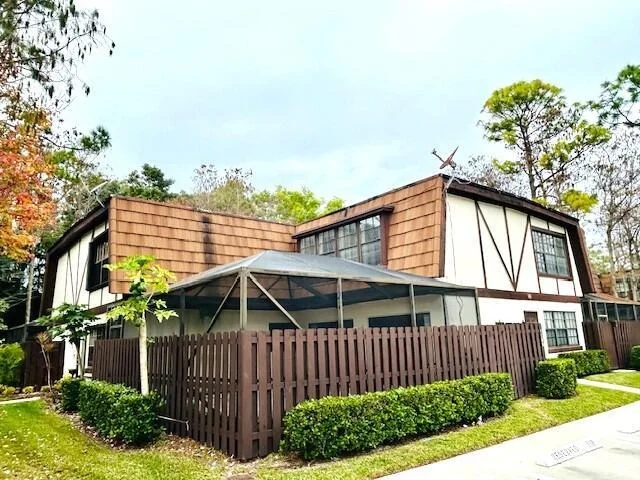 Unit for sale at 138 Weybridge Circle, Royal Palm Beach, FL 33411