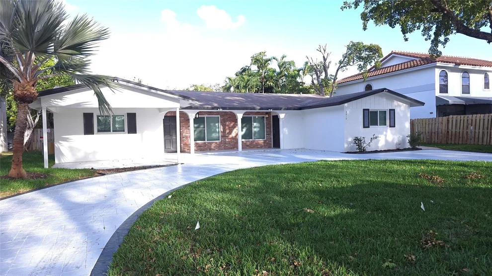 Unit for sale at 5210 NE 14th Way, Fort Lauderdale, FL 33334
