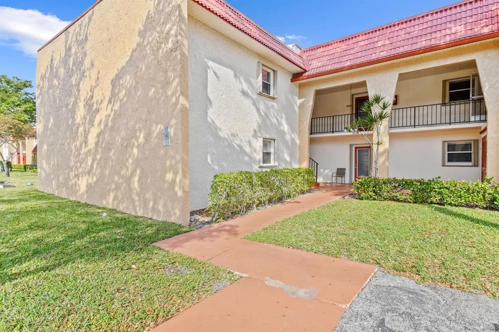 Unit for sale at 117 Lake Dora Drive, West Palm Beach, FL 33411