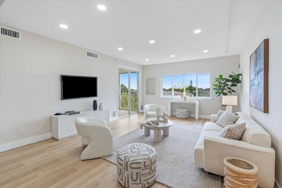 Unit for sale at 22715 Camino Del Mar, Boca Raton, FL 33433