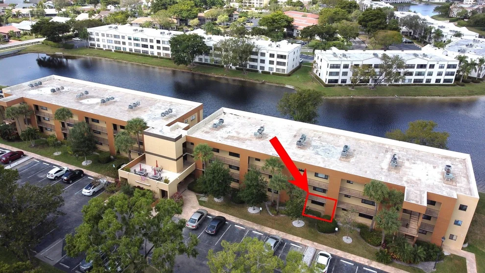 Unit for sale at 7504 Ashmont Circle, Tamarac, FL 33321