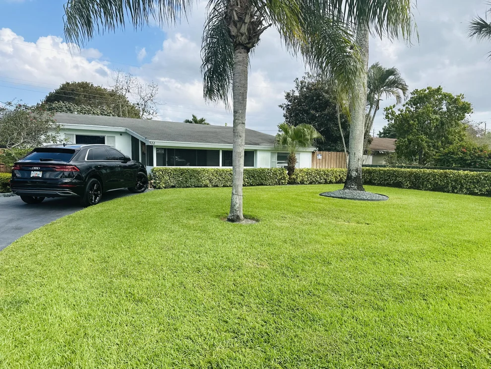 Unit for sale at 922 Arlington Drive, West Palm Beach, FL 33415